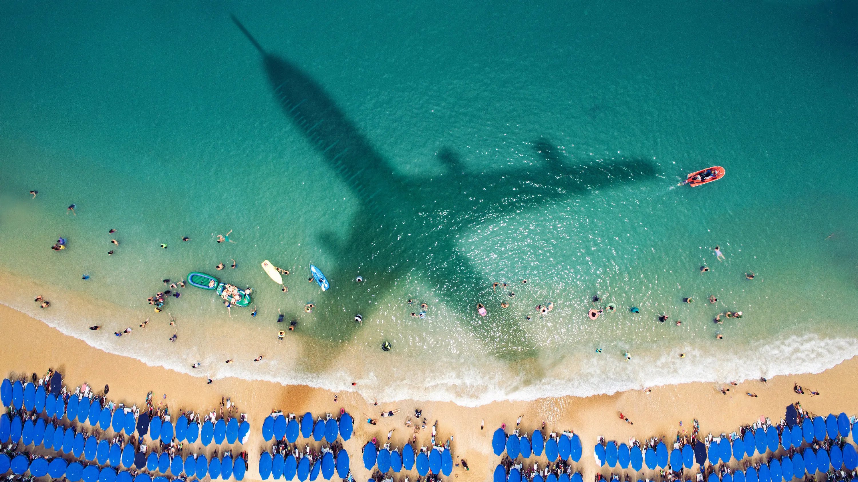Ανακοινώθηκαν οι επιχορηγημένες διακοπές σε εμβολιασμένους