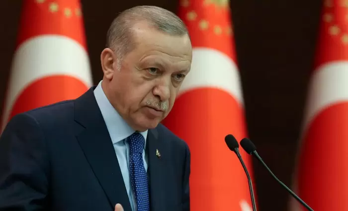 Κάνει τα τερτίπια του Ερντογάν η Κεντρική Τράπεζα