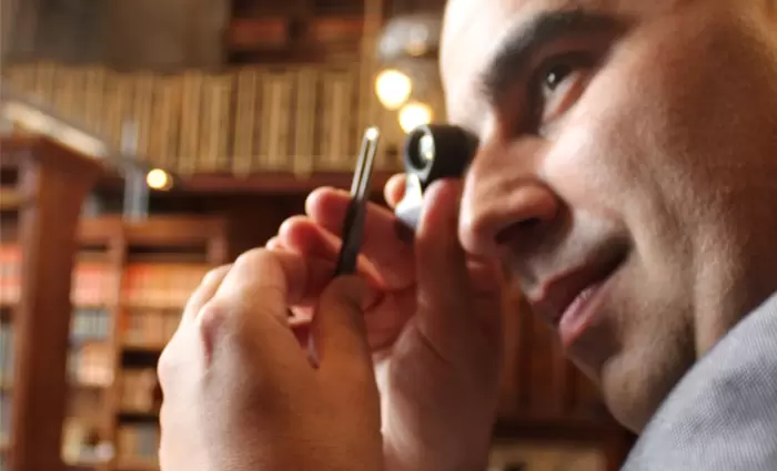 Ο άνθρωπος πίσω από τη μεγαλύτερη απάτη με διαμάντια – Πώς ξεγέλασε τους επενδυτές και έκλεψε 170 εκατ. λίρες