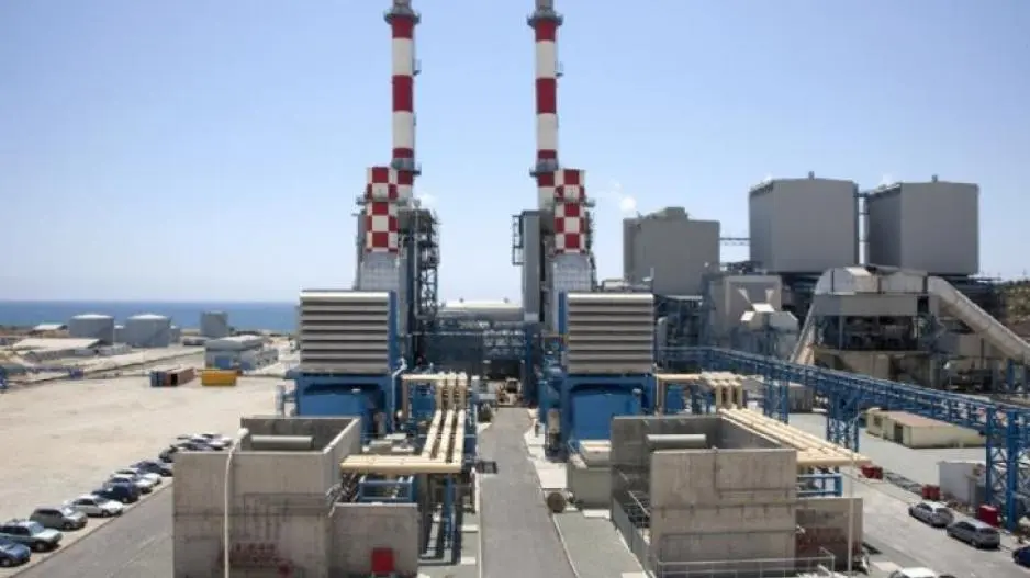 Υπογράφηκε η σύμβαση για τερματικό φύλαξης πετρελαιοειδών στο Βασιλικό