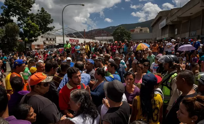 Ανθρωπιστική βοήθεια στην Βενεζουέλα ανακοίνωσε η ΕΕ