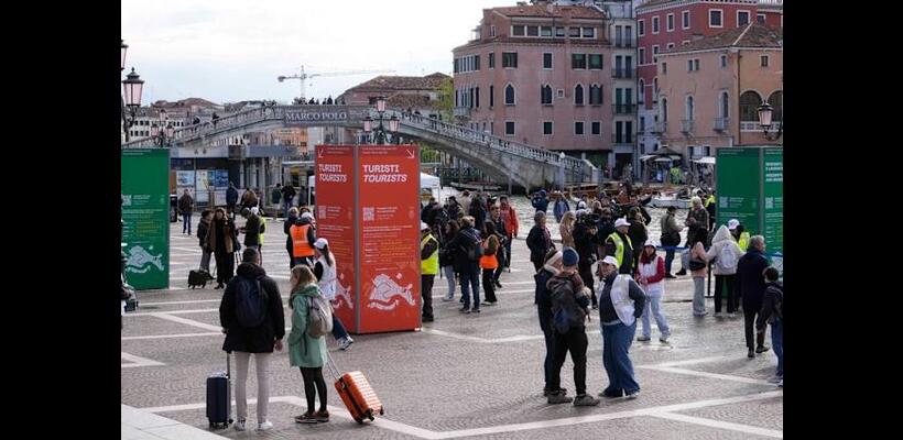 Επιστρέφει … δριμύτερο το εισιτήριο στη Βενετία για τους τουρίστες