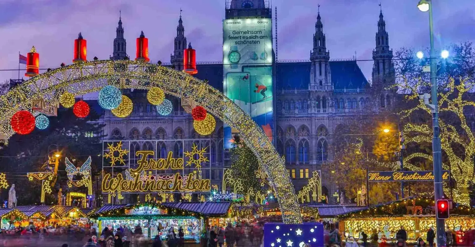 Φεύγουν με..φόρα οι Κύπριοι τις γιορτές - Ποιοι οι δημοφιλέστεροι προορισμοί