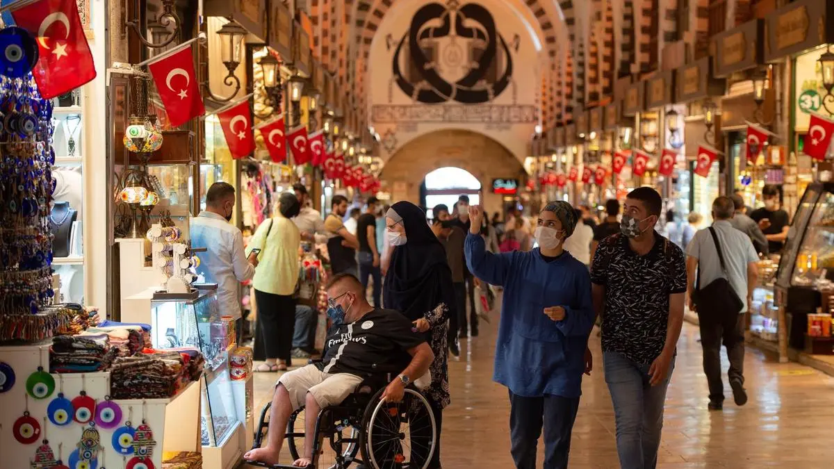 Ο οίκος αξιολόγησης Moody's υποβαθμίζει τουρκικές εταιρείες