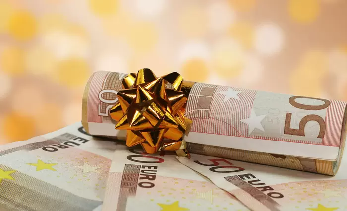 Στα 190 ευρώ ανά δικαιούχο το πασχαλινό επίδομα