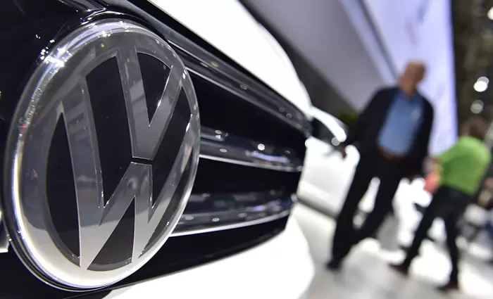 Λουκέτο σχεδόν σε όλα τα ευρωπαϊκά εργοστάσια βάζει η Volkswagen