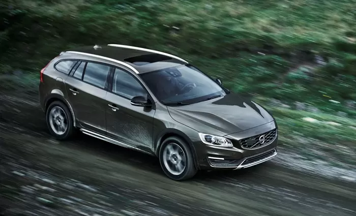 Το υψηλό κόστος ενέργειας απειλεί την αυτοκίνηση