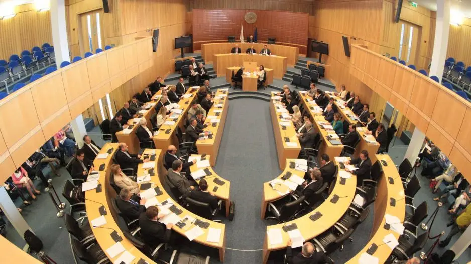 Επιστολές Οδυσσέα σε βουλευτές για τα 