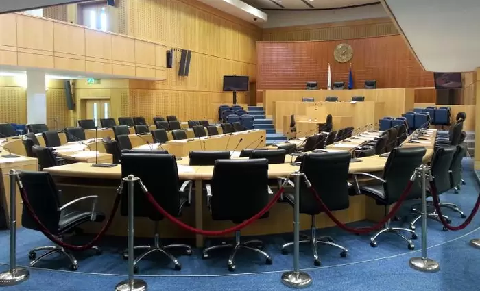 Πρόταση για οικονομική αυτονόμηση της Βουλής