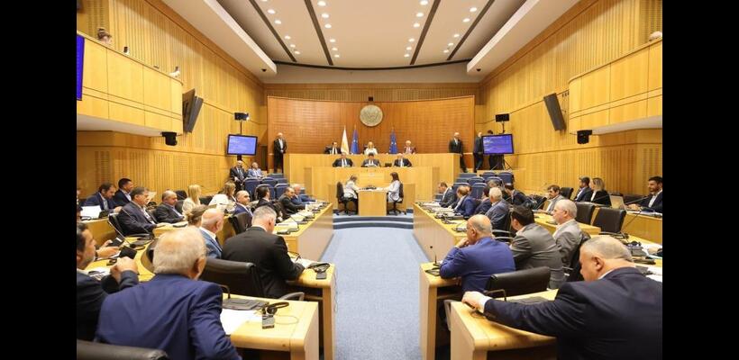 €25.000, συν €5.000 για προσωπικά έξοδα το όριο δαπανών των υποψήφιων βουλευτών