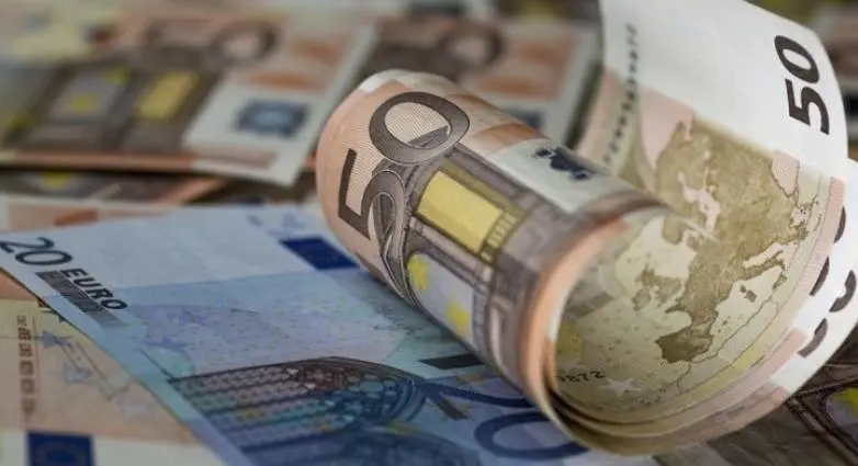 Συζητήσεις για το 75% του φόρου καταθέσεων να καταλήγει στο Ταμείο Αλληλεγγύης