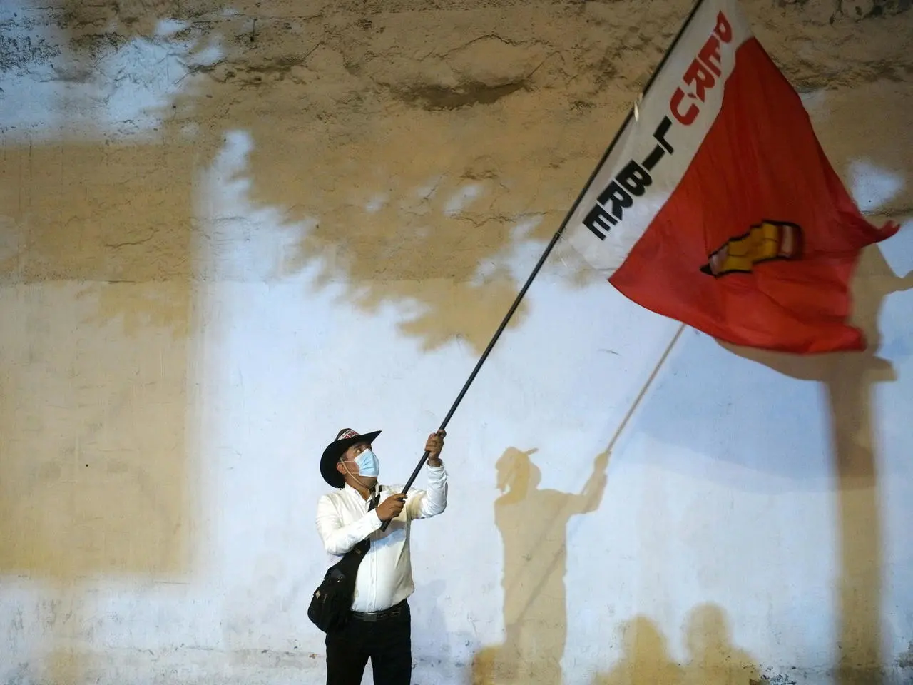 Η πανδημία αποδυνάμωσε την καταπολέμηση της διαφθοράς στην Λατινική Αμερική