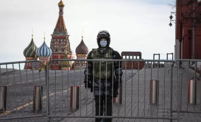 Φεύγουν από τη Ρωσία PwC και KPMG