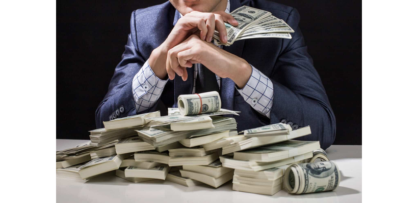 Ασύλληπτος μισθός: Θα έπρεπε να δουλεύουμε από το… 1740 για να τον φτάσουμε