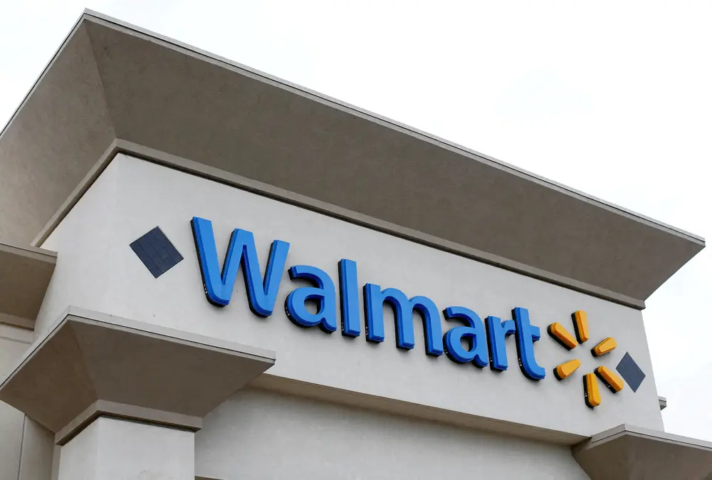 Κάνουν τους… Κινέζους οι προμηθευτές της Walmart από την Κίνα για εκπτώσεις