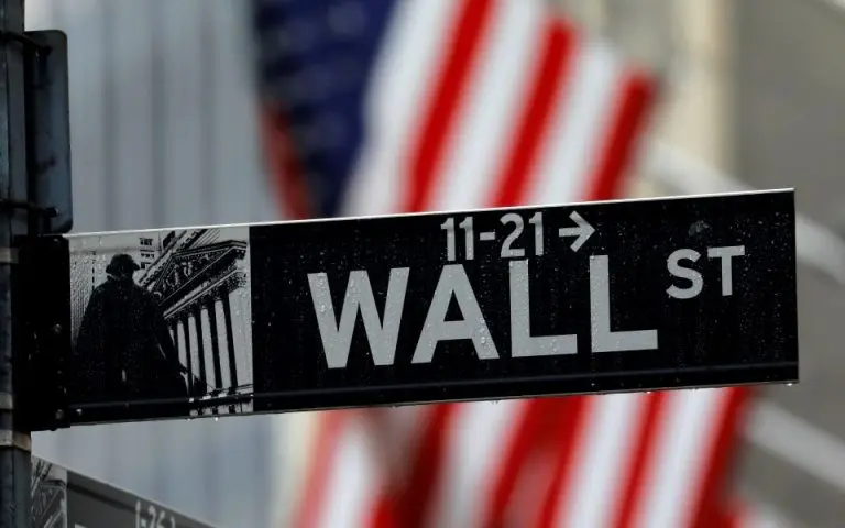 Wall Street: Πτώση 600 μονάδων για τον Dow – Η χειρότερη συνεδρίαση του έτους