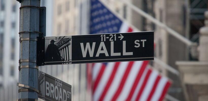 Wall Street: Στο «κόκκινο» υπό τον φόβο του πληθωρισμού