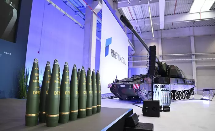 Η Rheinmetall εγκαινίασε το μεγαλύτερο εργοστάσιο πυρομαχικών στην Ευρώπη