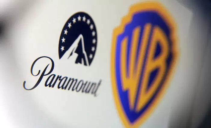 Warner Bros: Δίνει στην Paramount μία εβδομάδα περιθώριο για να διαπραγματευτεί καλύτερη συμφωνία