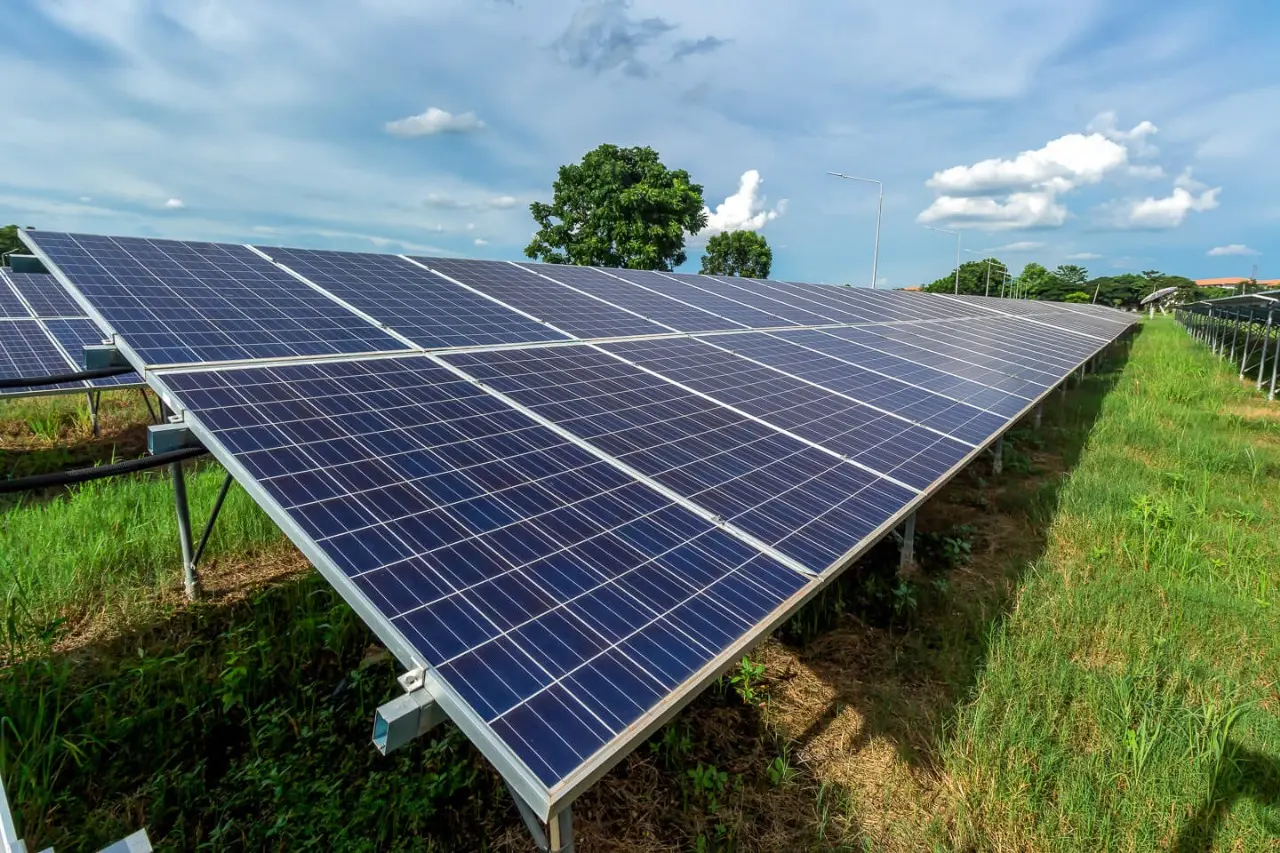 Άνω του 30% της ενέργειας χάνεται λόγω διακοπών - Πώς επηρεάζονται τα νοικοκυριά