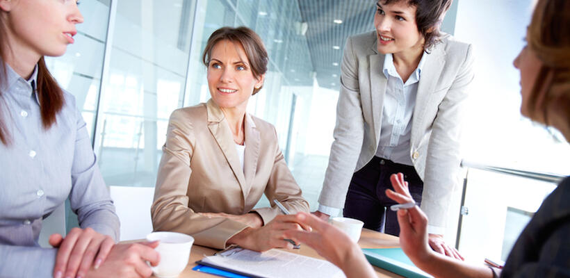 Περισσότερες οι γυναίκες σε θέσεις managment