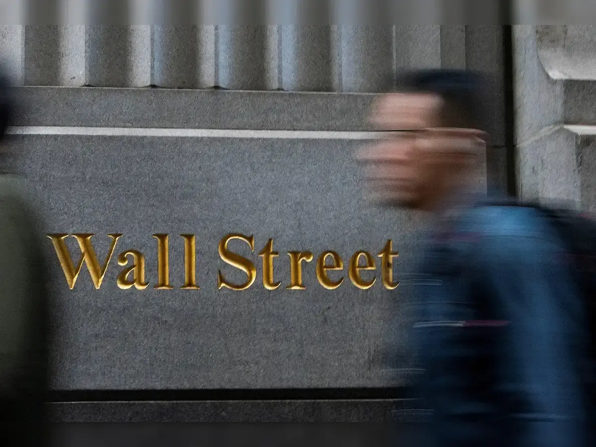 Wall Street: H… «ρουλέτα» των προβλέψεων και οι κβαντικοί επενδυτές