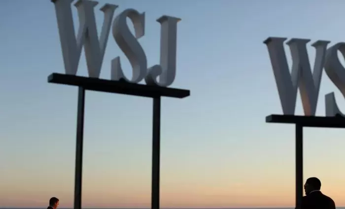 Ο Τραμπ μηνύει Ρούπερτ Μέρντοχ και Wall Street Journal ζητώντας αποζημίωση $10 δισ.