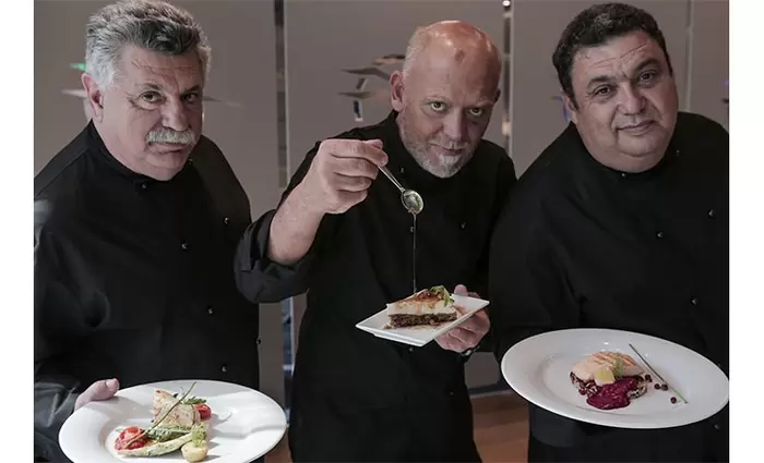Οι σεφ που θα φτιάξουν το μενού της AEGEAN