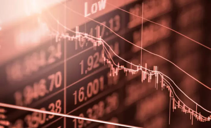 Με πτώση συνεχίζεται η διαπραγμάτευση στο ΧΑΚ 