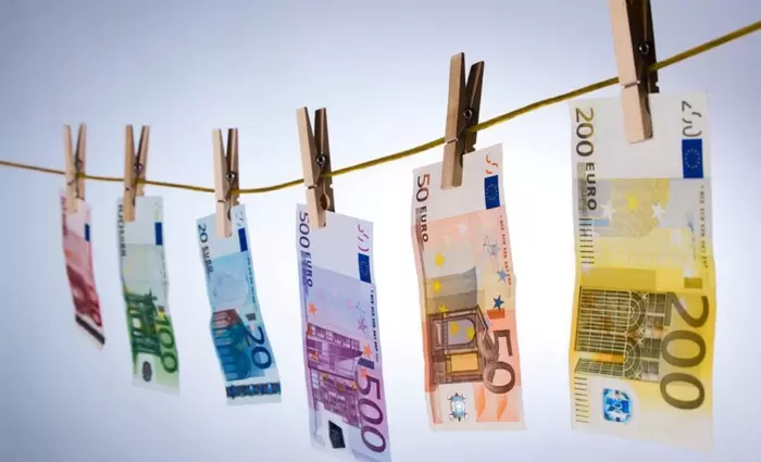 Το ξέπλυμα, τα εκατομμύρια και οι απαντήσεις που πρέπει να δοθούν