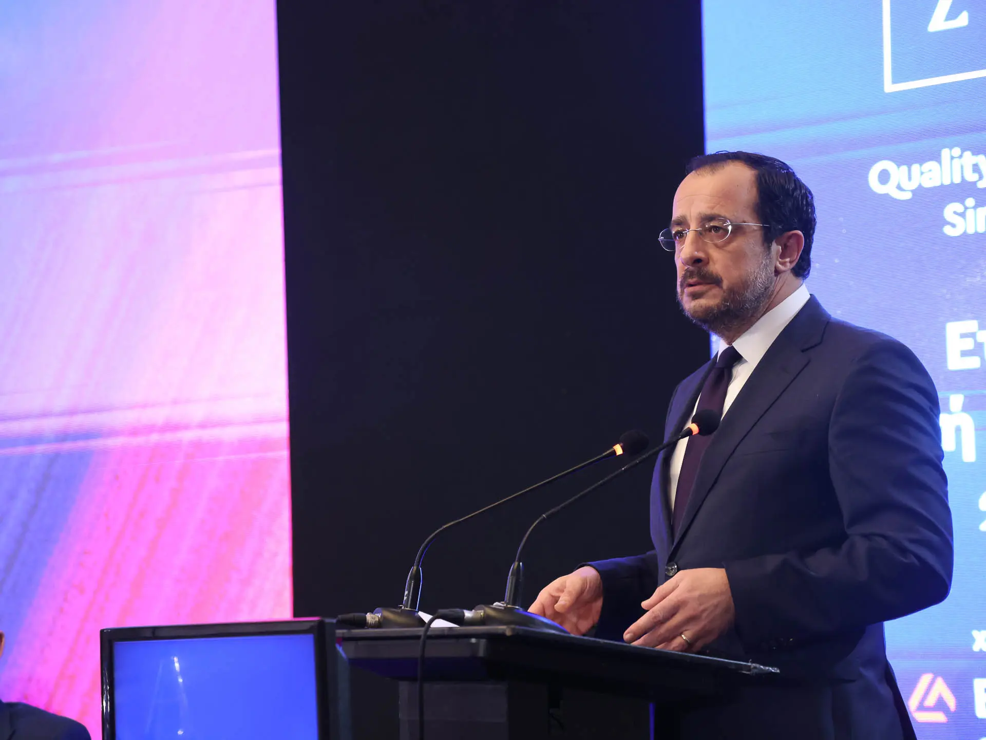 Ο Πρόεδρος καλεί σε υπεύθυνη διαχείριση της κλιματικής αλλαγής για την ενίσχυση του τουρισμού