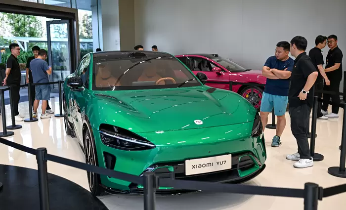 Xiaomi: Άλμα 31% στα έσοδα το β’ τρίμηνο με οδηγό το νέο ηλεκτρικό YU7
