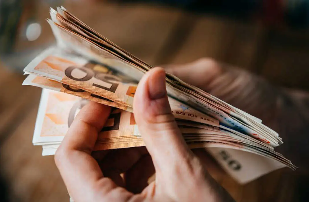 Η στήριξη στις επιχειρήσεις πρέπει να είναι δημοσιονομικά υποφερτή