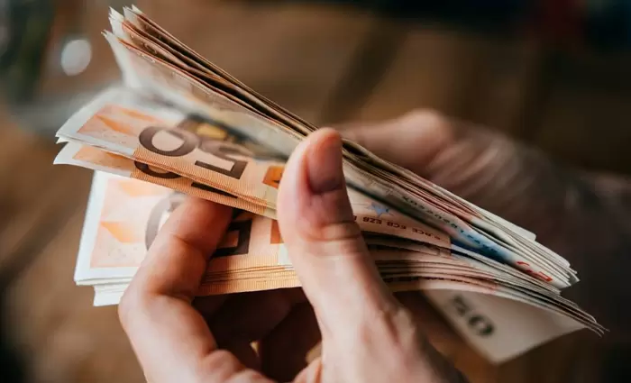 Κεραυνός: Δεν θα ζητηθεί επιστροφή για επιδόματα - Ελεγκτική: Έγιναν παρανομίες