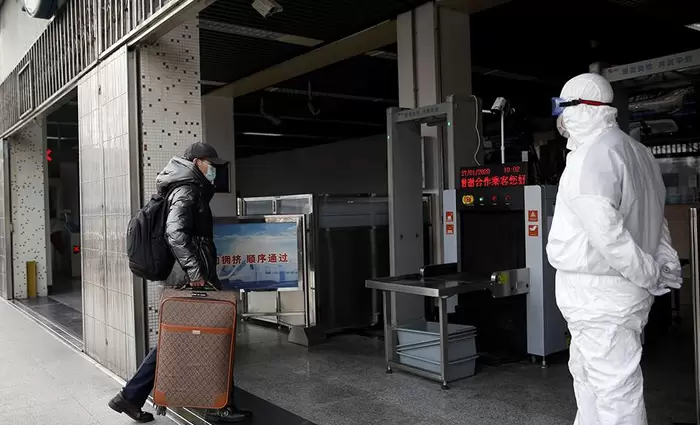 Σε βαθιά ύφεση ο τομέας των υπηρεσιών στην Κίνα