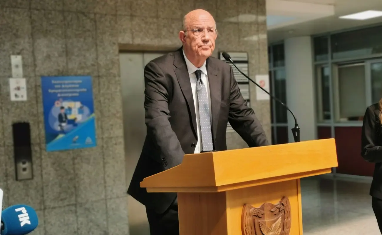 ΥΠΟΙΚ: Την Τετάρτη οι αποφάσεις για τα καύσιμα και το ρεύμα