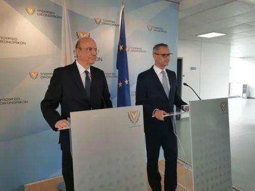 ΥΠΟΙΚ: Θετική η θέση των τραπεζών για όλα τα θέματα