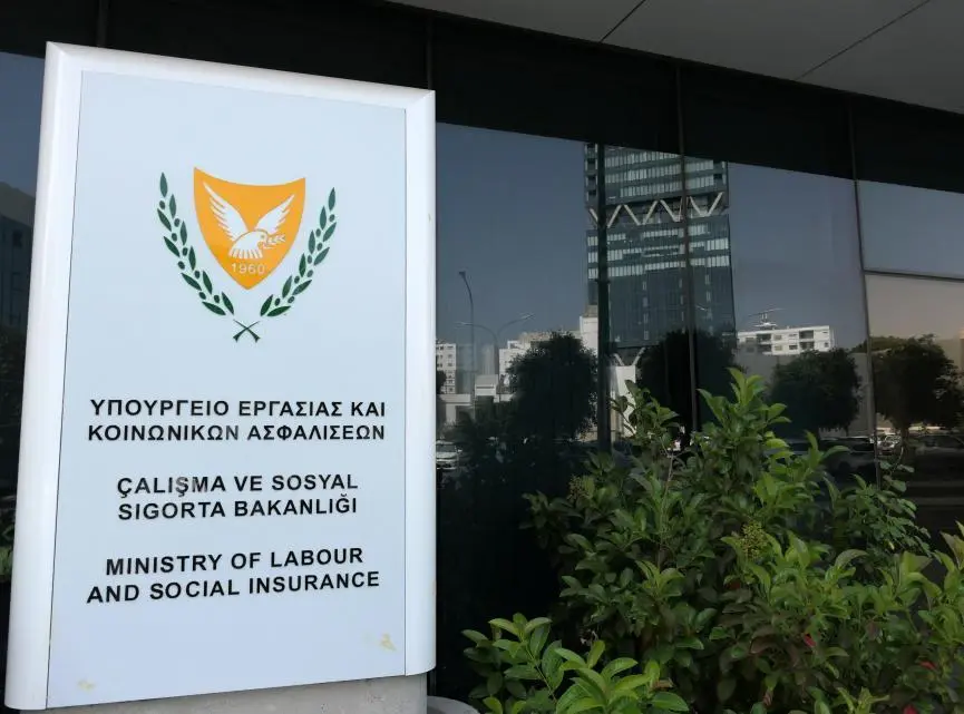 Πριν το Πάσχα και οι συντάξεις – Καταβάλλονται αυτή την Παρασκευή