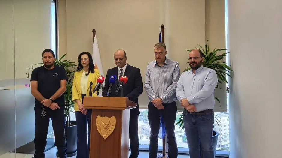 Υπ. Εργασίας για Λιμάνι Λάρνακας: Οι συμφωνίες να είναι σεβαστές από όλους