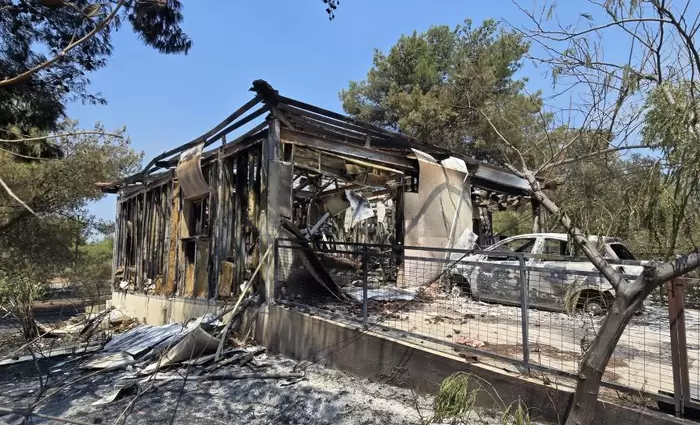 Πυρόπληκτοι: Αρχίζει η οικονομική βοήθεια για ζημιές σε οχήματα και μηχανήματα