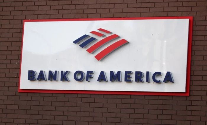 Bank of America: Πρόστιμο 1,2 δισ. δολαρίων και «βουτιά» στα έσοδα από συναλλαγές