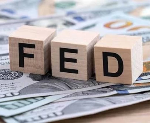 Αύξηση επιτοκίων από την Fed Δεκέμβριο και Ιανουάριο αναμένει η Barclays