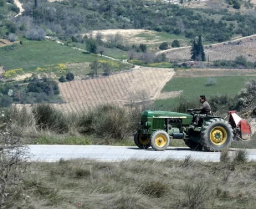 Αντιδράσεις αγροτικών οργανώσεων για την ενίσχυση €4,6 εκατ. λόγω ξηρασίας