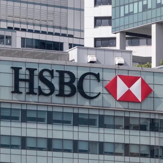Η HSBC υποβαθμίζει τις παγκόσμιες μετοχές σε «ουδέτερες» – «Βλέπει» κινδύνους από Μέση Ανατολή και Τεχνητή Νοημοσύνη