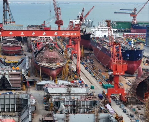 Ναυπηγεία: Έρχονται παραδόσεις-ρεκόρ το 2028 – Ο κίνδυνος από την έκρηξη των παραγγελιών
