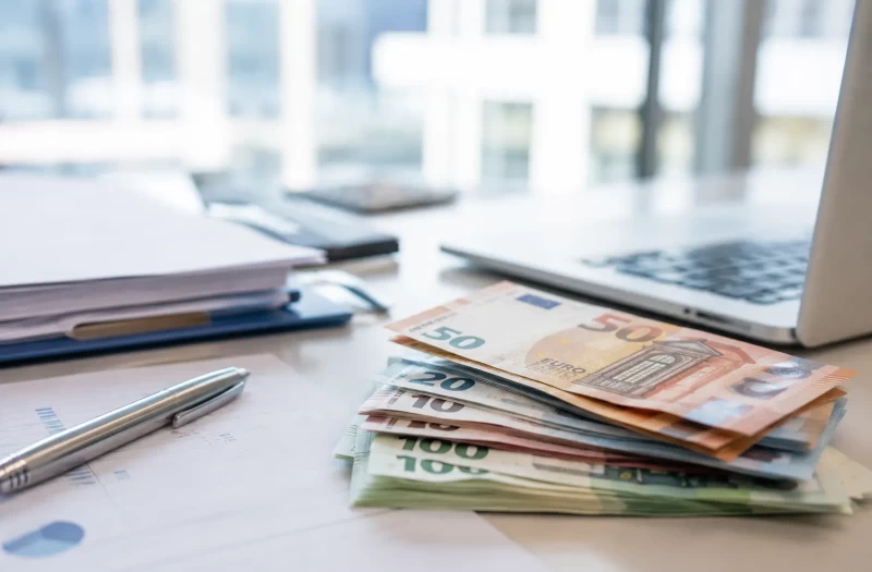 Φορολογικές δηλώσεις: Από τις 245.000 στις 345.000 μέσα σε μία δεκαετία - Πόσες υποβλήθηκαν για το 2025