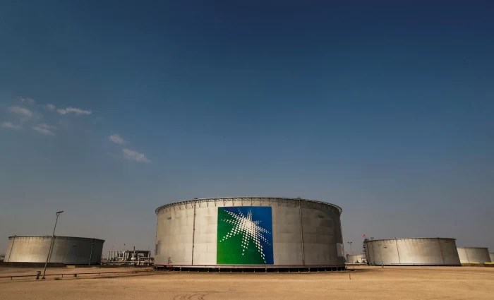 Ηχηρή προειδοποίηση Aramco: «Τρομακτικά μικρό» το δίχτυ ασφαλείας του πετρελαίου