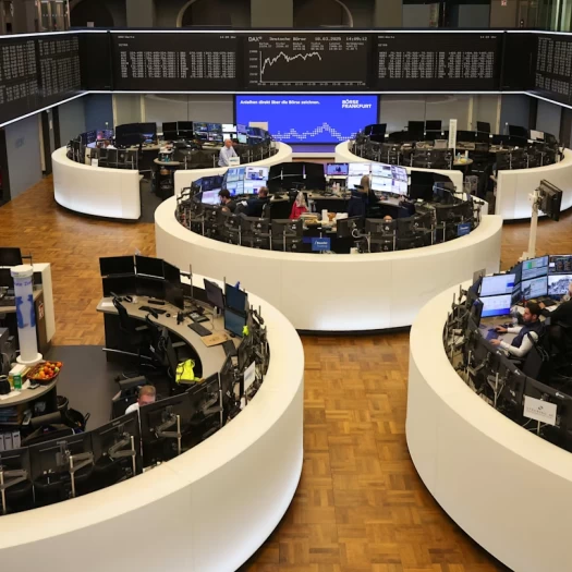 Ανοδική αντίδραση στις ευρωαγορές μετά το sell-off – Βαρίδι το γαλλικό χρέος