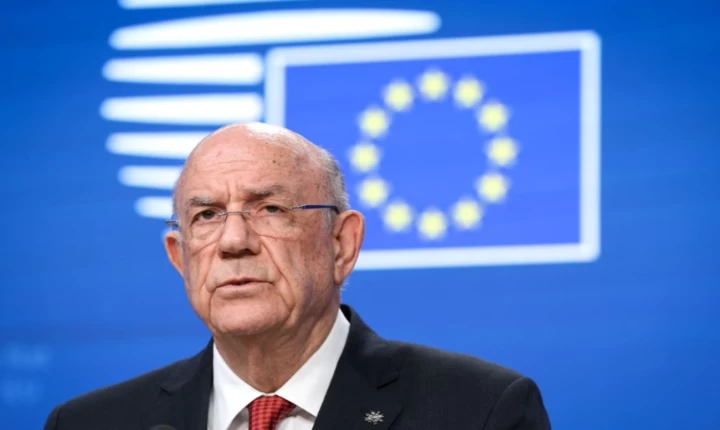 Σοβαρή ανάγκη για στήριξη πολιτών και επιχειρήσεων, λέει ο Κεραυνός πριν το ECOFIN