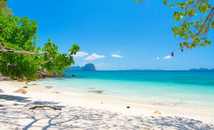 Ταϊλάνδη: Ο πόλεμος ρίχνει τις τιμές – Εκπτώσεις έως 70% στα πολυτελή ξενοδοχεία